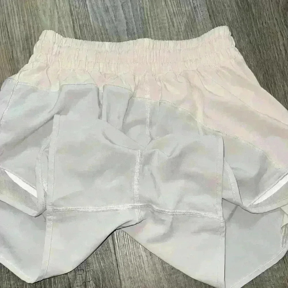Lululemon limited edition Hotty Hot Short 4"
Asym - Picture 10 of 10
